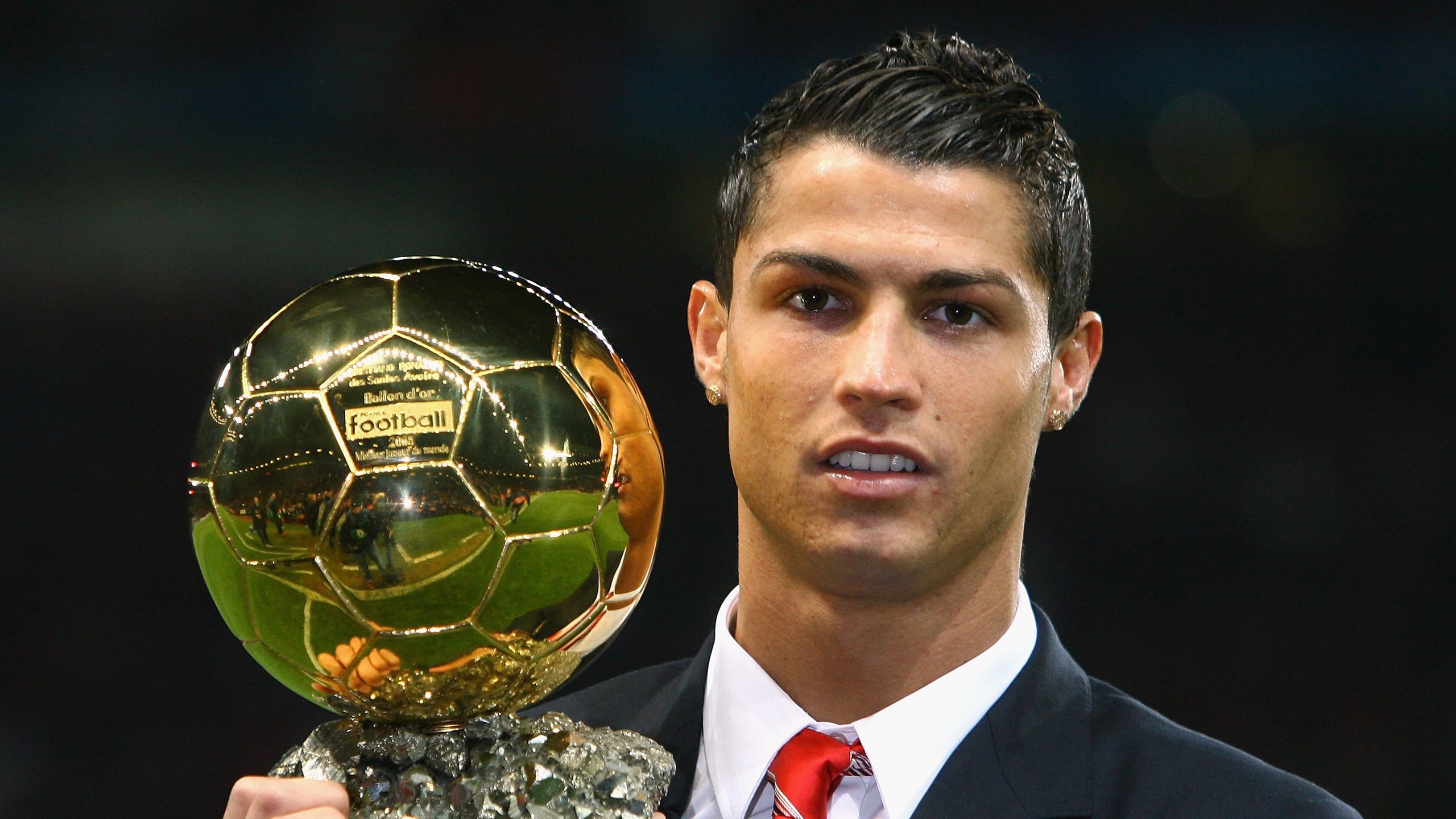 “安赫尔·巴尔博萨的战术执行力与球场视野，帮助美洲狮队制定完美计划”