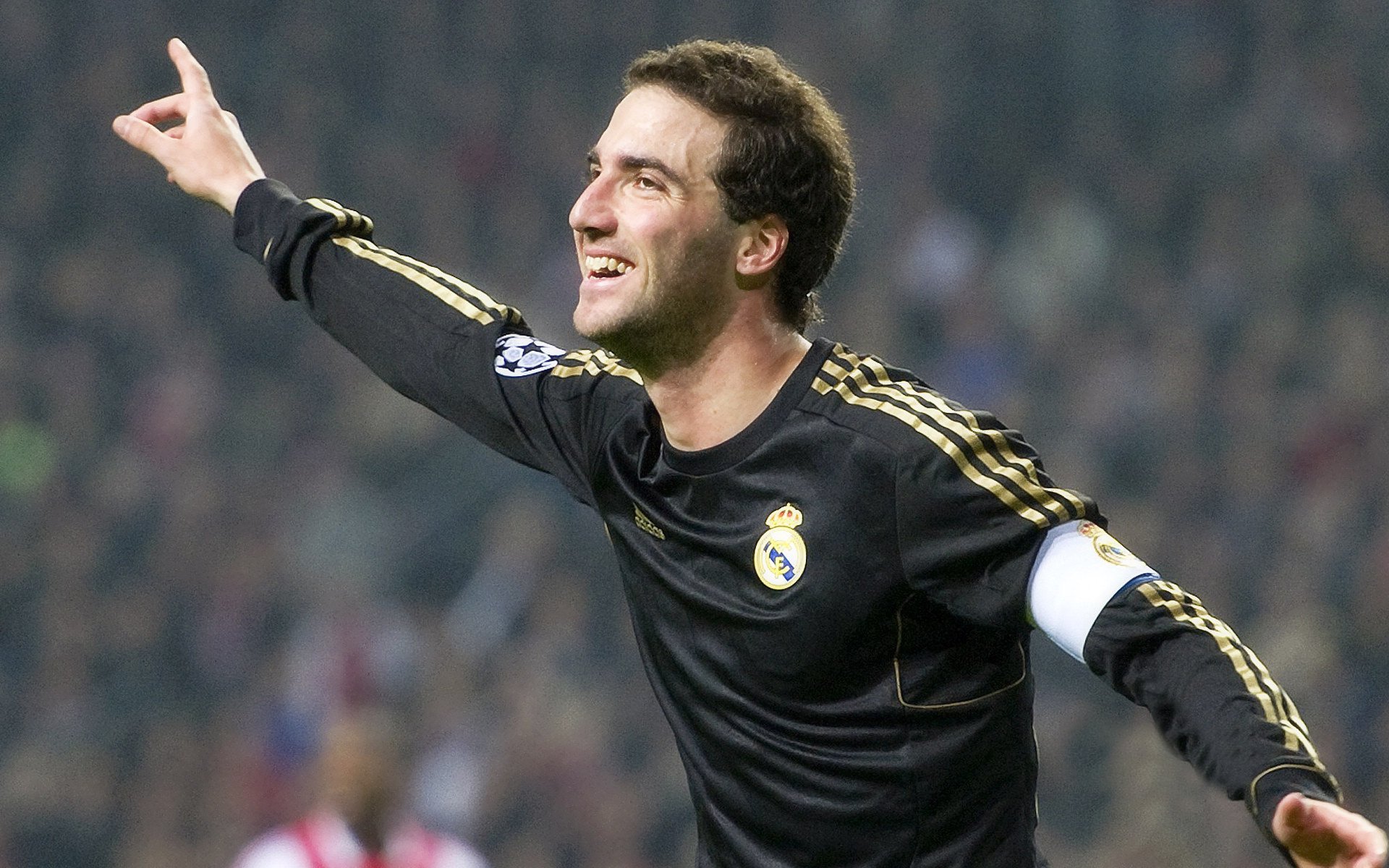 九游(jiuyou)官方网站-美洲杯明星争光：竞争激烈，精彩纷呈！，美洲杯人气